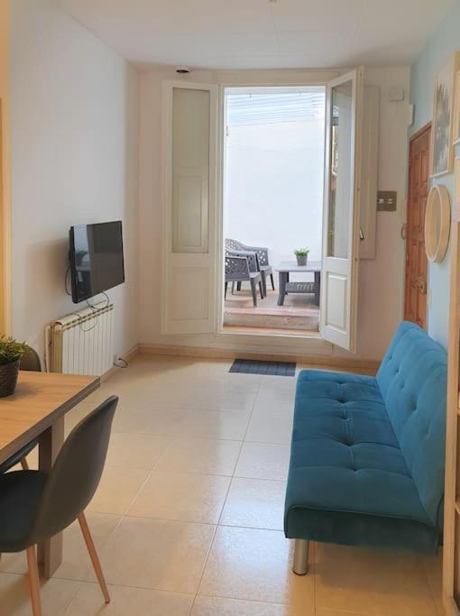 Casa Ramona Apartamento De Pueblo Con Patio En El Centro De Sant Joan Сан Хуан де лес Абадесес Екстериор снимка